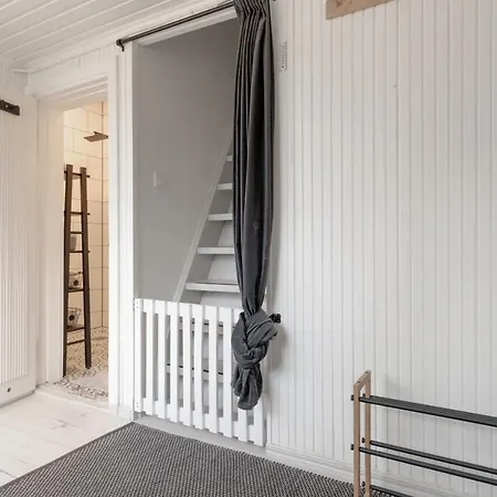 Hébergement de vacances Beautifully Renovated Lakeside Red *